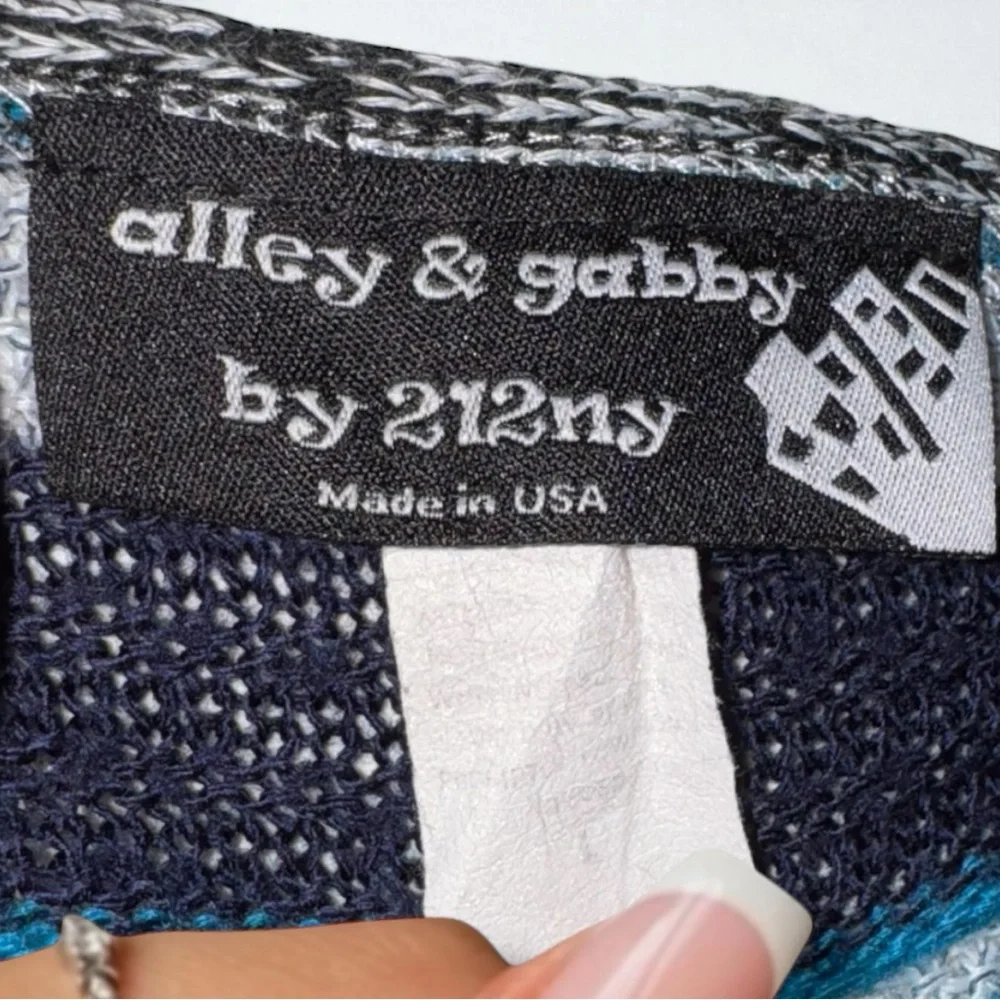 Alley & Gabby 212NY Y2K Vintage Sweater Blue Striped Cropped Bell Sleeves Size L